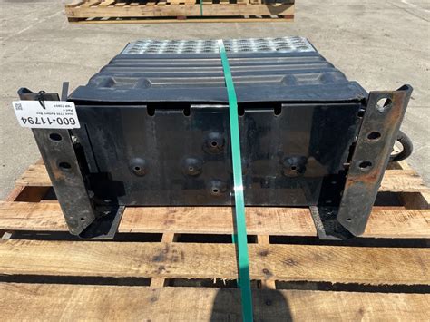 2010 f750 battery junction box cover|2000 f 750 battery box.